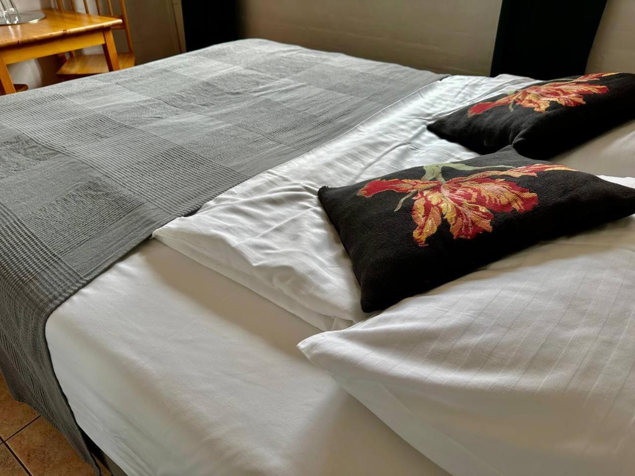 House Of Sun Bed & Breakfast Vilnius Exterior photo