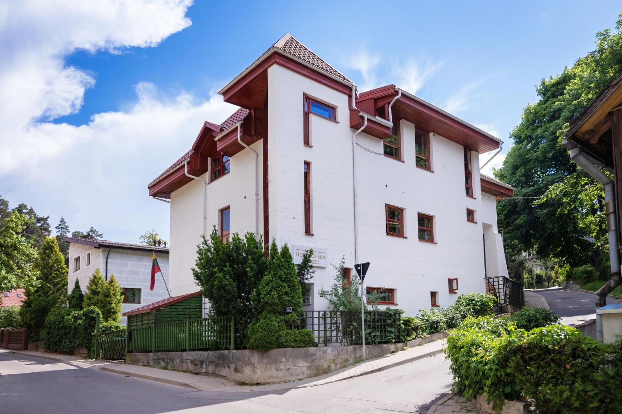 House Of Sun Bed & Breakfast Vilnius Exterior photo